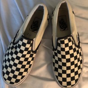 Checkered Vans Women’s 7.5